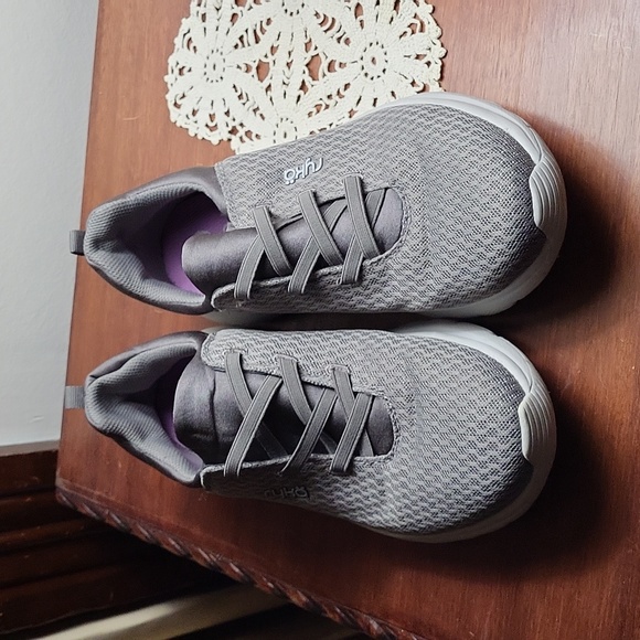 Ryka Whim - Picture 2 of 12